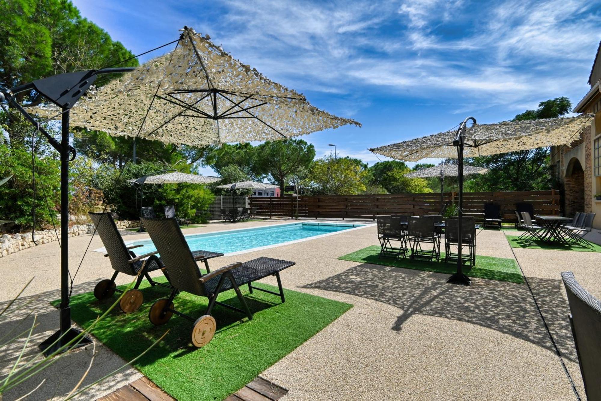 Villa Martegale Hotel Restaurant มาร์ติกส์ ภายนอก รูปภาพ